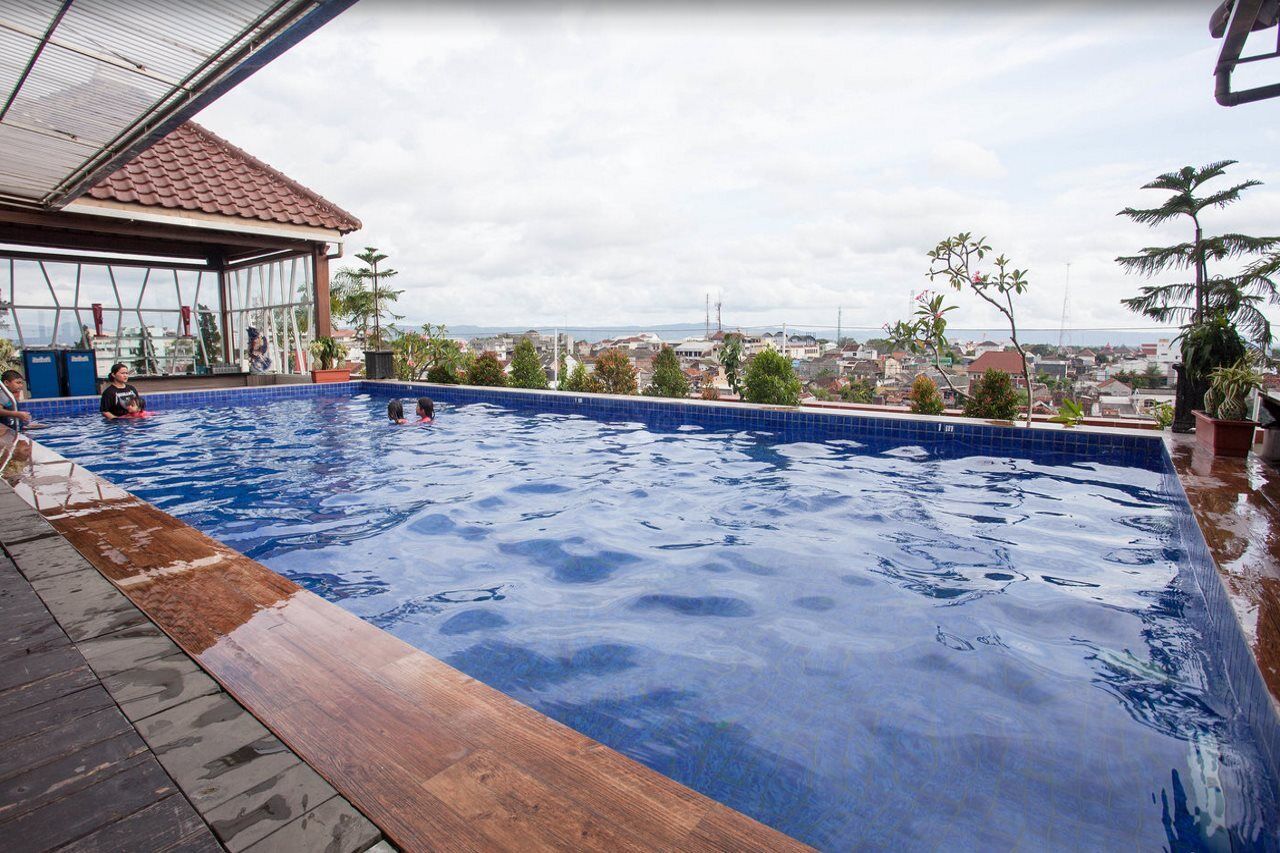 Hotel Fortunagrande Malioboro Yogyakarta Dış mekan fotoğraf